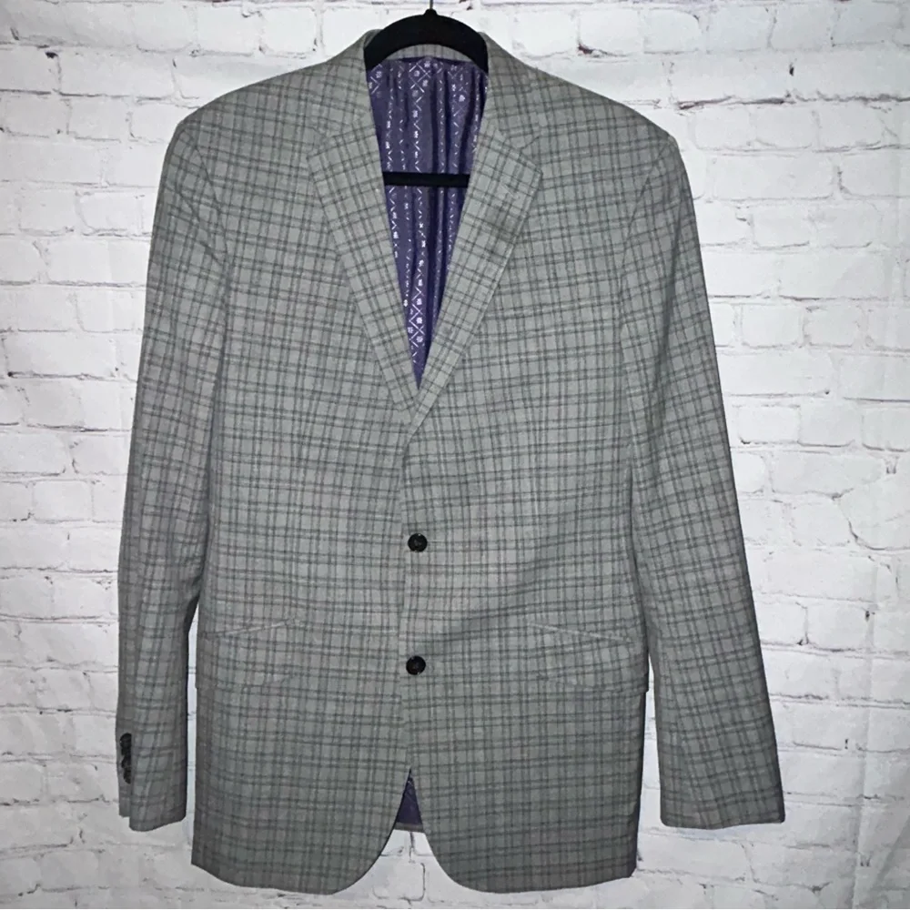 Ted‎ Baker London Endurance suit coat size 40 L